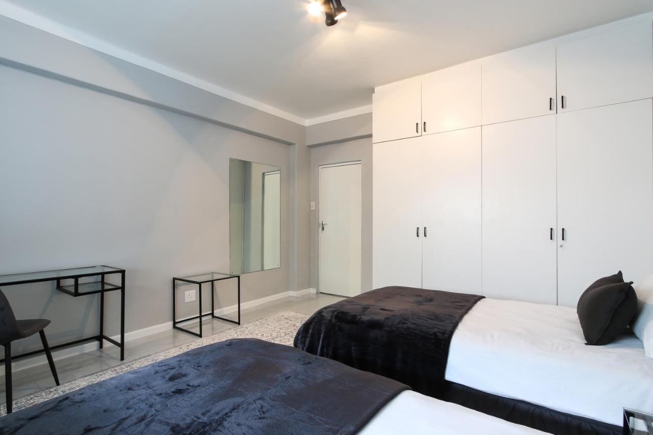 Nederburg, Sea Point, 2 Bed Apt - New Cape Town Exterior photo
