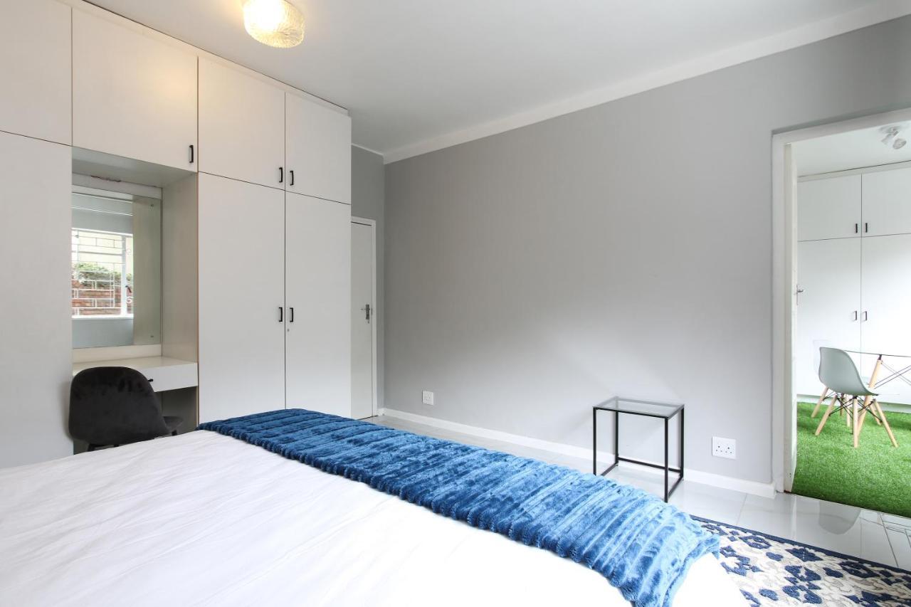 Nederburg, Sea Point, 2 Bed Apt - New Cape Town Exterior photo